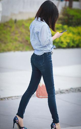 麻豆国产传媒61国产AV